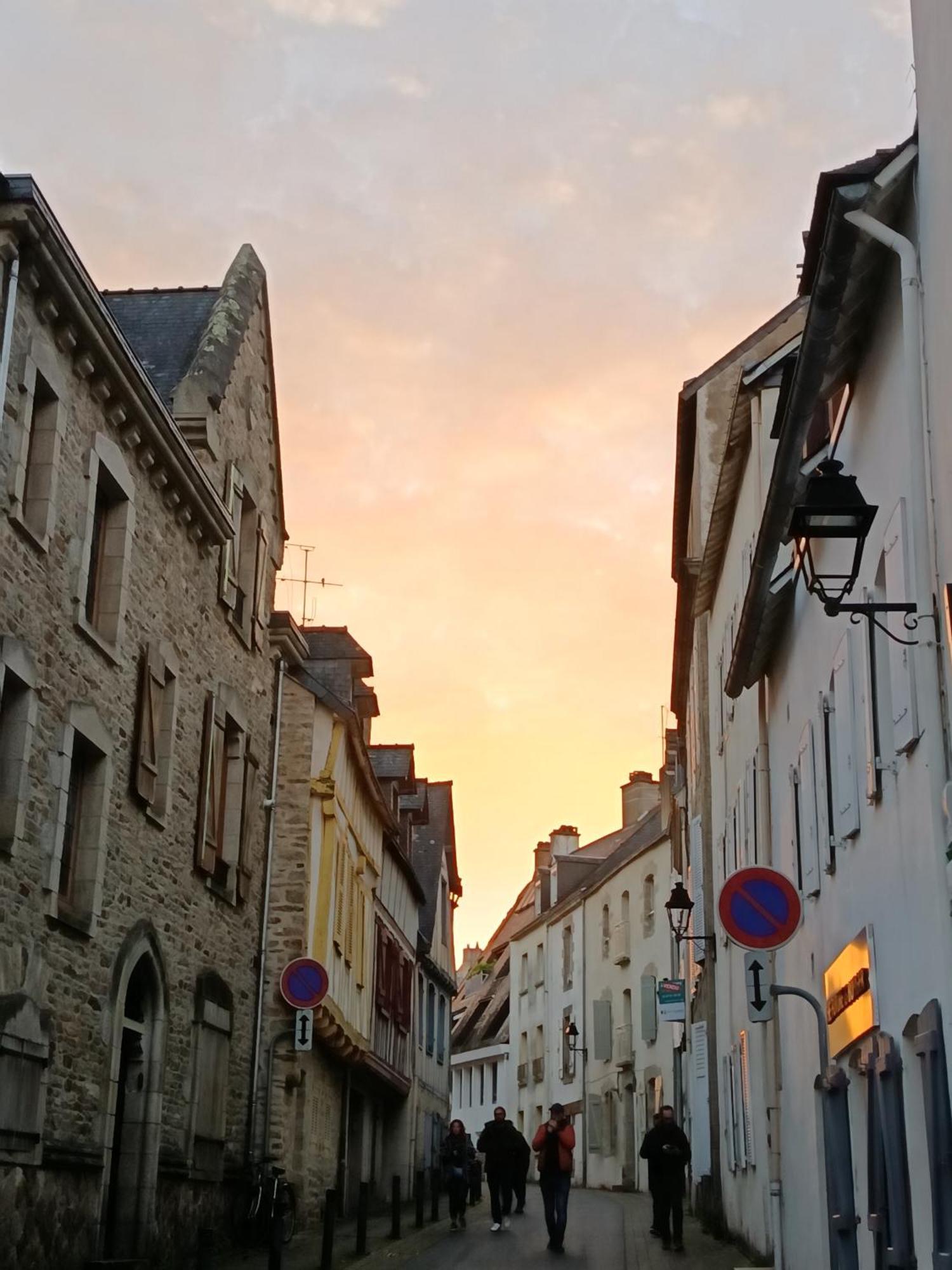Au Centre De Vannes Buitenkant foto